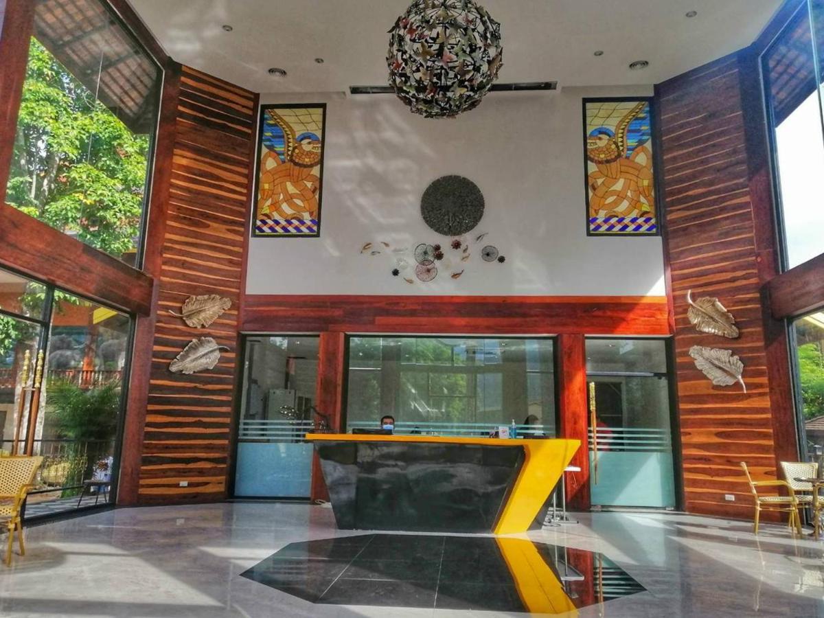 Phumontra Resort Накхоннайок Экстерьер фото