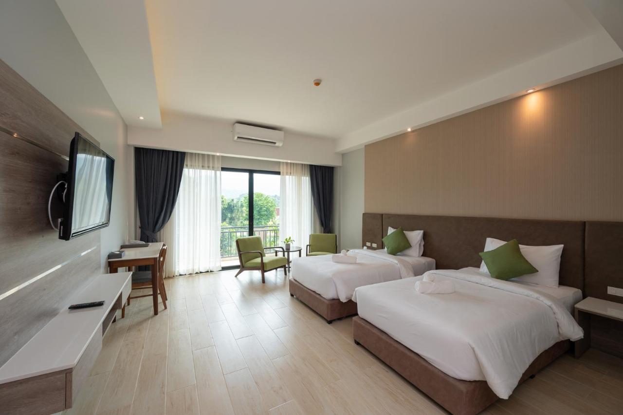 Phumontra Resort Накхоннайок Экстерьер фото
