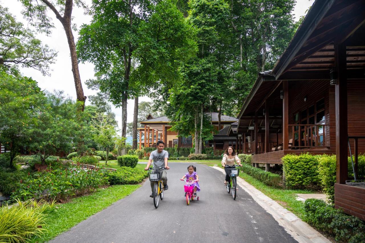 Phumontra Resort Накхоннайок Экстерьер фото